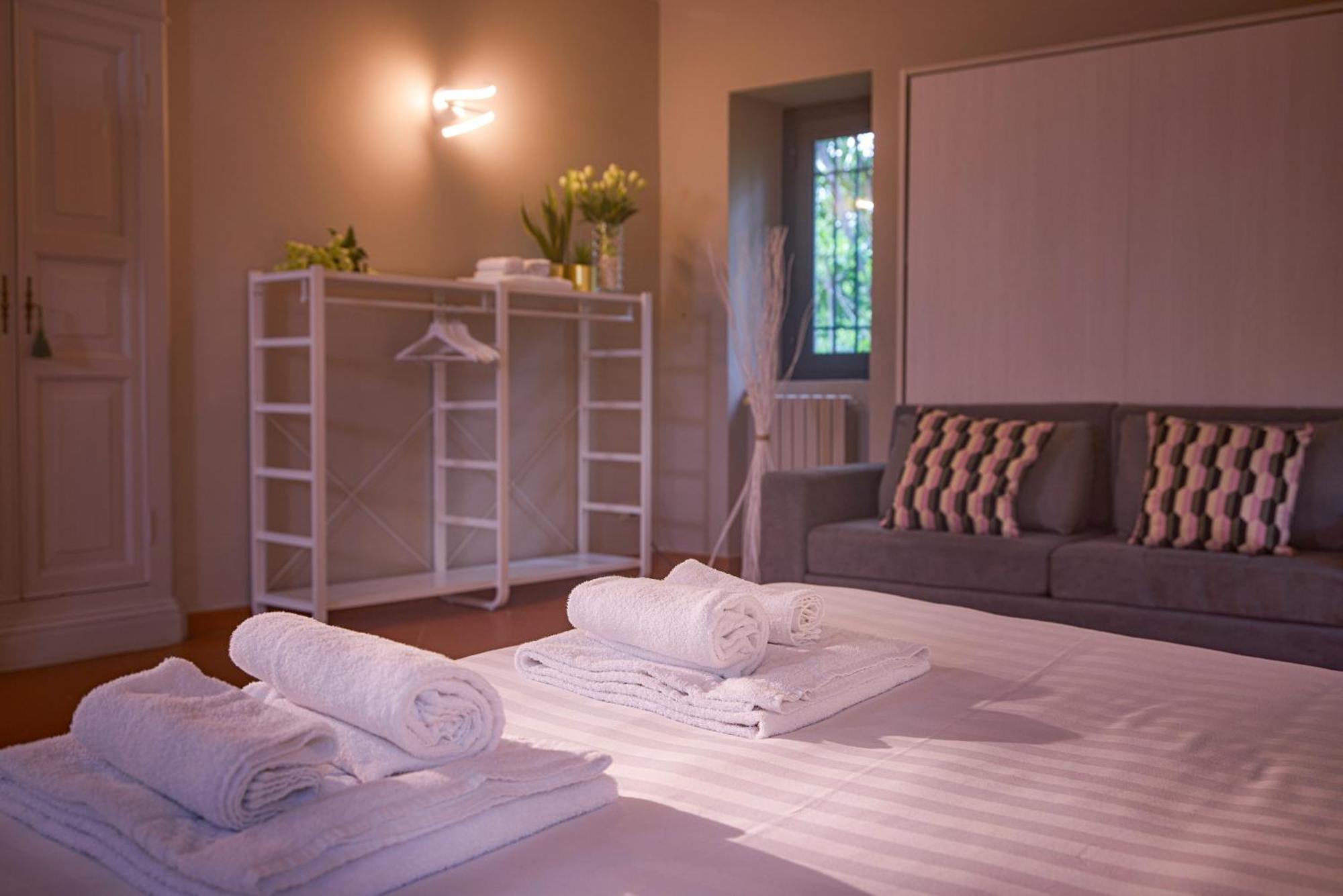 Villa Diana Padenghe sul Garda Buitenkant foto